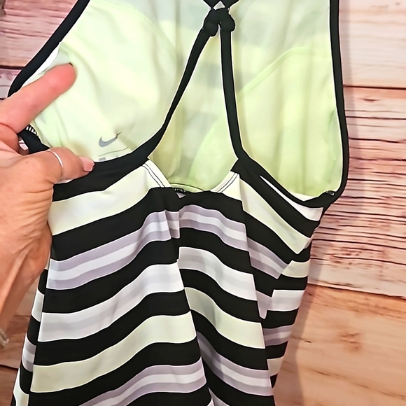 "NIKE" SPORTS OR SWIM TOP, WORN 2XS. LADIES LARGE - Picture 5 of 9